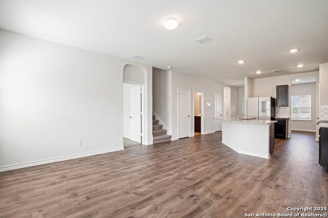 Listing photo id 9 for 2926 Wentwood Run