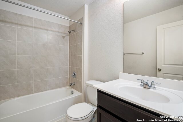 Listing photo id 24 for 2926 Wentwood Run