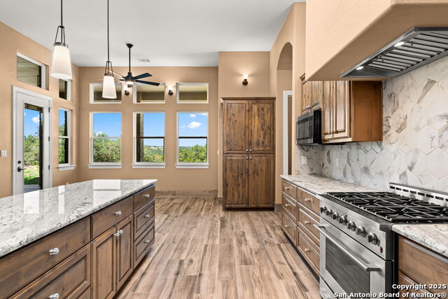 Image 12 of 36 For 1424 Cattail Dr