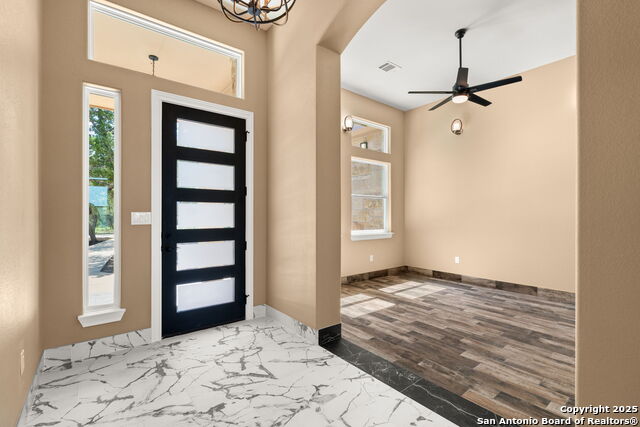 Image 2 of 36 For 1424 Cattail Dr