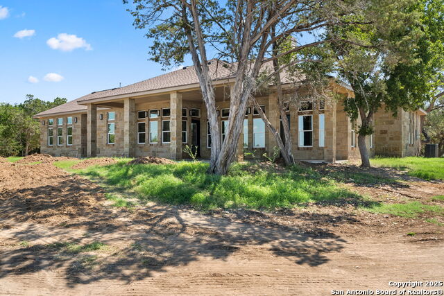 Image 32 of 36 For 1424 Cattail Dr