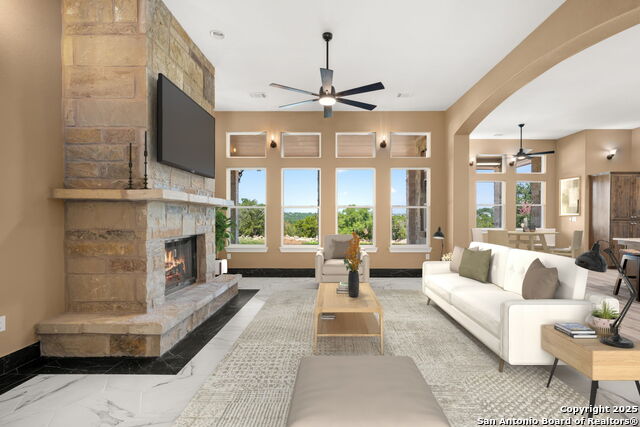 Image 7 of 36 For 1424 Cattail Dr