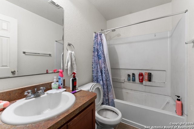 Listing photo id 9 for 9803 Placid Bay