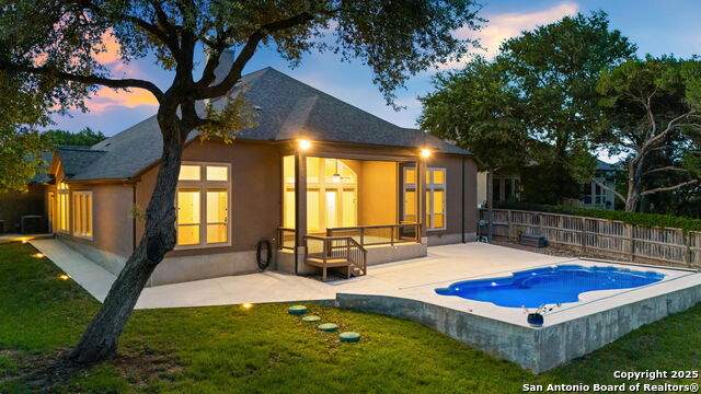 Image 28 of 31 For 915 Wilderness Oaks