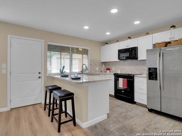 Image 7 of 30 For 3803 Barrington  3e