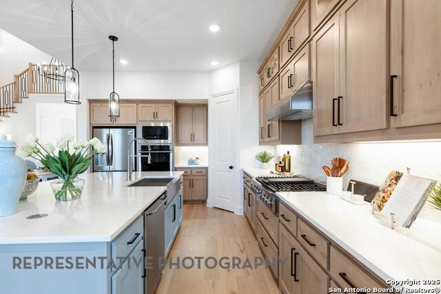 Listing photo id 1 for 169 Olmos