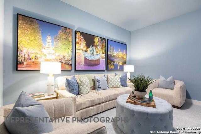 Listing photo id 32 for 169 Olmos