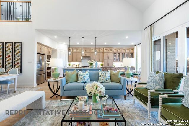 Listing photo id 5 for 169 Olmos