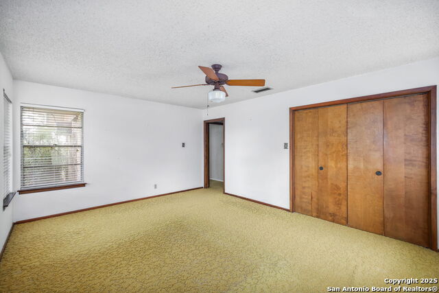 Listing photo id 12 for 20810 Bluehill Pass