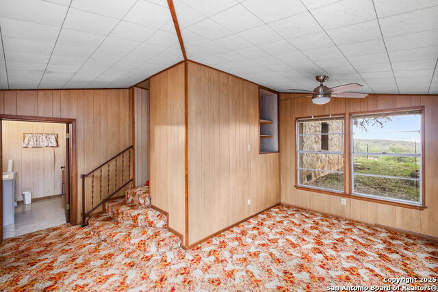 Listing photo id 16 for 20810 Bluehill Pass