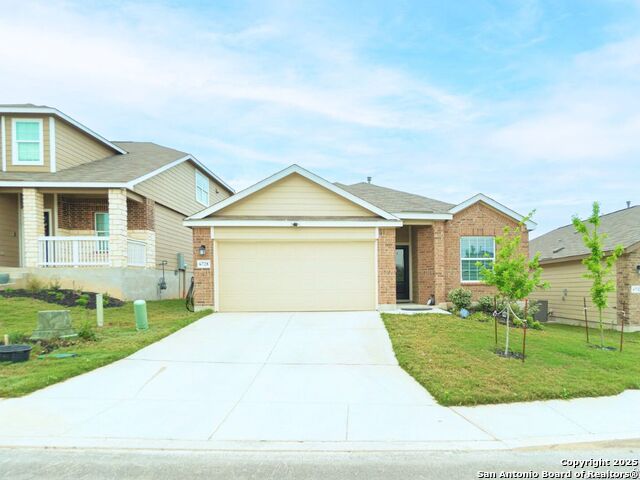 Listing photo id 0 for 6728 Arid Way
