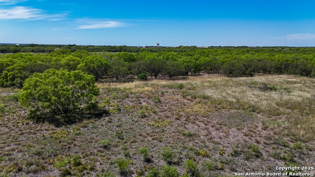 Listing photo id 5 for 6266 Highway 281