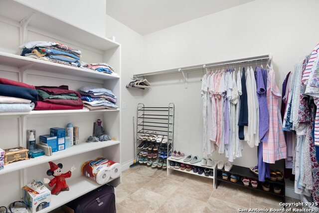 Listing photo id 28 for 12829 Sandy White
