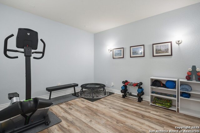 Listing photo id 38 for 12829 Sandy White