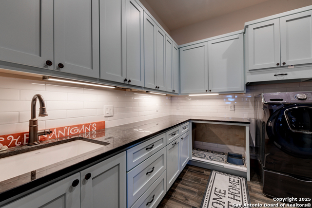 Listing photo id 11 for 13944 Fm 32