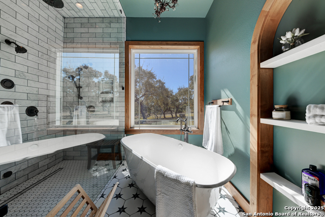 Listing photo id 17 for 13944 Fm 32