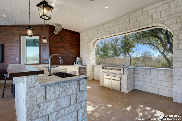 Listing photo id 32 for 13944 Fm 32