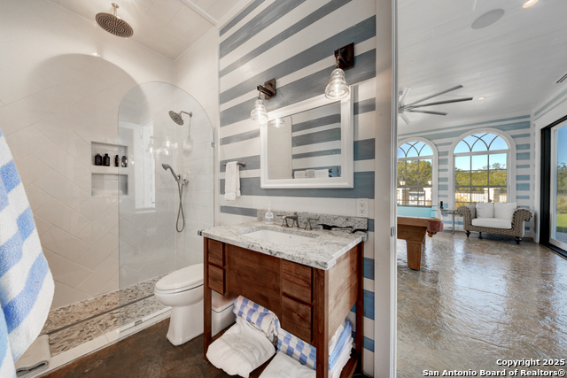 Listing photo id 34 for 13944 Fm 32