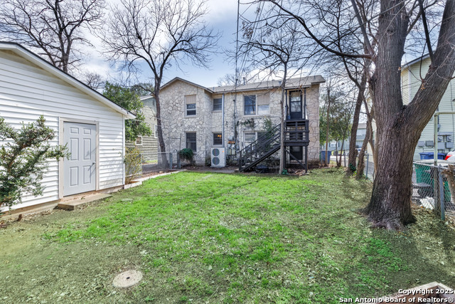 Image 7 of 25 For 423 Bryn Mawr
