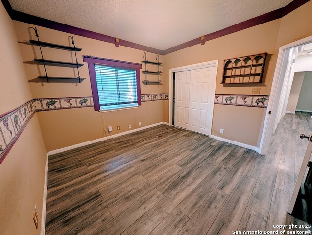 Listing photo id 18 for 7302 Chimney Bluff