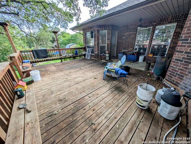Listing photo id 23 for 7302 Chimney Bluff