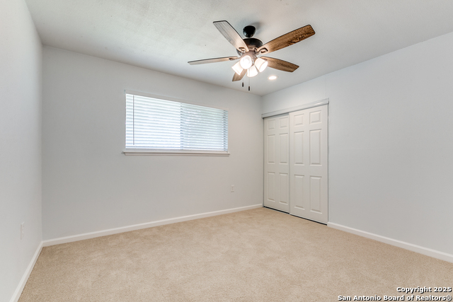 Image 17 of 25 For 9207 Overton