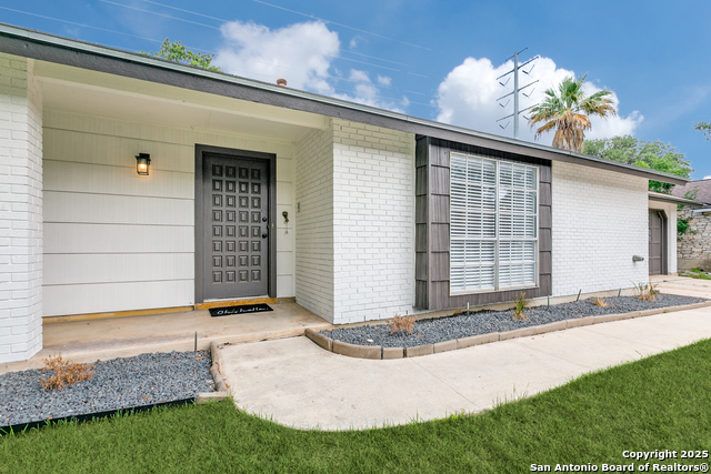 Image 3 of 25 For 9207 Overton