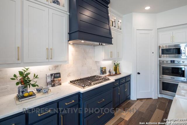 Listing photo id 21 for 322 Dulce