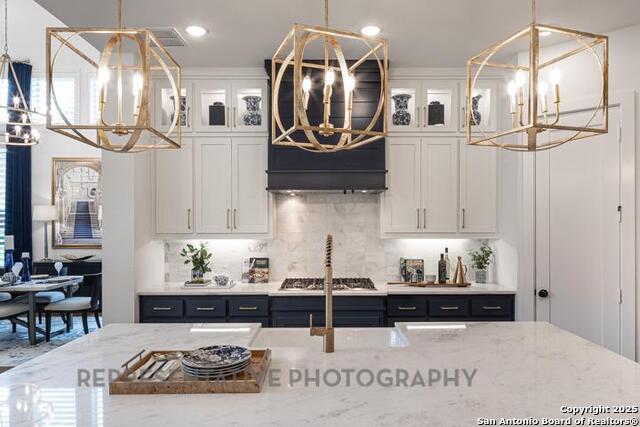 Listing photo id 22 for 322 Dulce