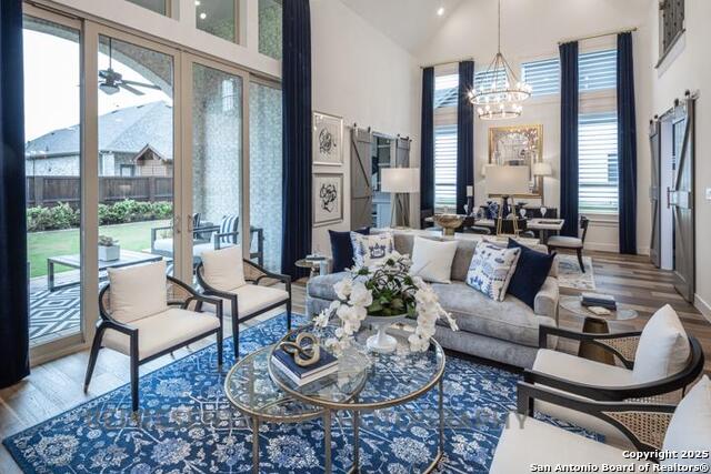 Listing photo id 7 for 322 Dulce