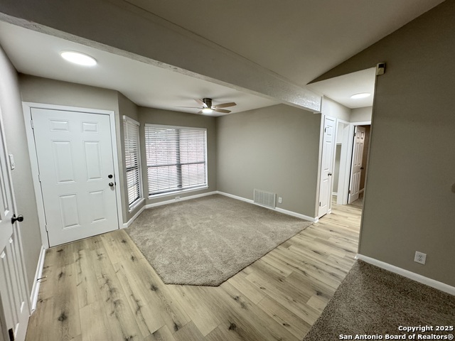Image 13 of 31 For 4023 Briar Hollow