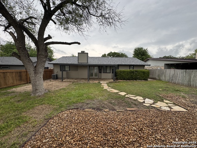 Image 29 of 31 For 4023 Briar Hollow