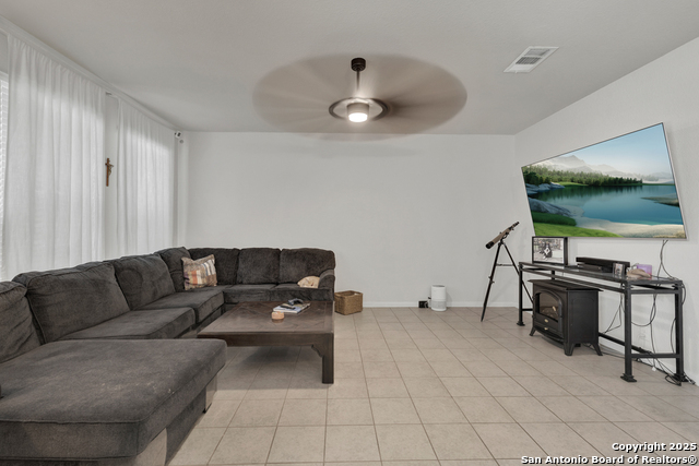 Image 15 of 26 For 471 Copper Hill