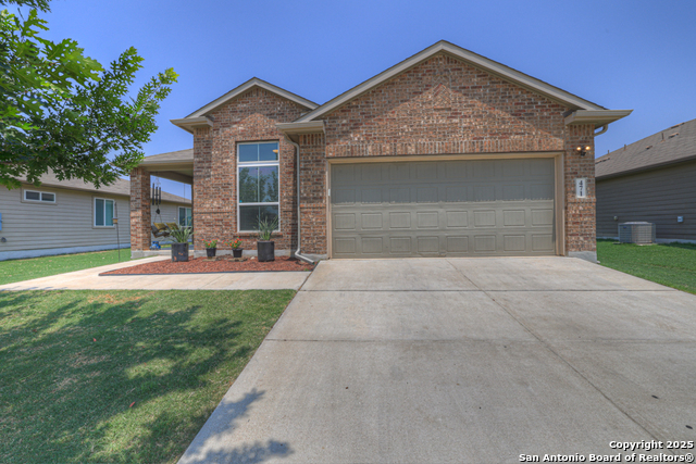 Image 2 of 26 For 471 Copper Hill