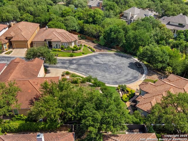 Listing photo id 6 for 1706 Wild Deer Circle