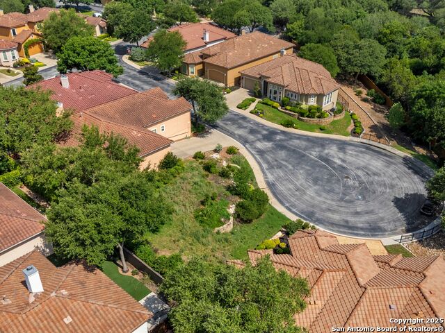 Listing photo id 7 for 1706 Wild Deer Circle
