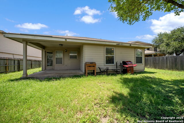 Listing photo id 16 for 10631 Arabian Sands