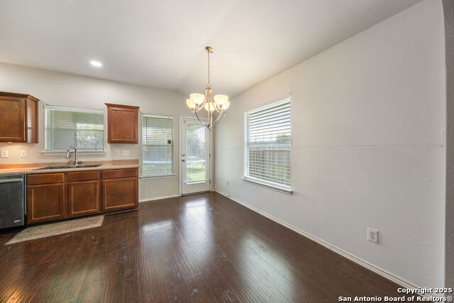 Listing photo id 22 for 10631 Arabian Sands