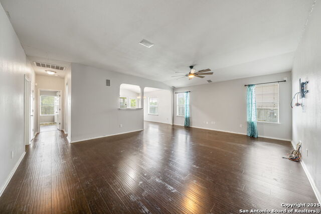 Listing photo id 1 for 10631 Arabian Sands