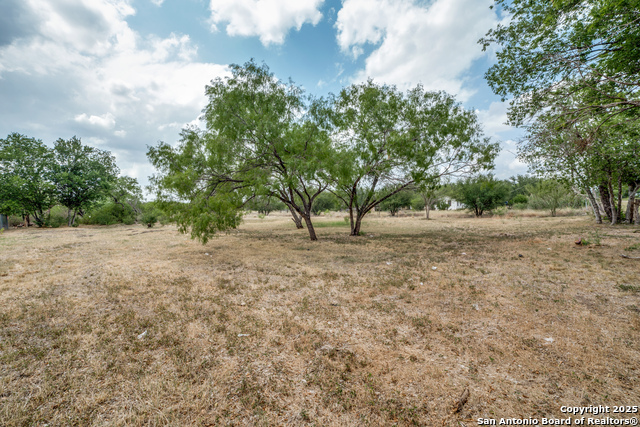 Image 2 of 13 For 13839 Somerset E