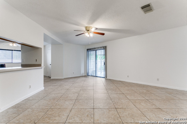 Listing photo id 9 for 13502 Hickory Tavern
