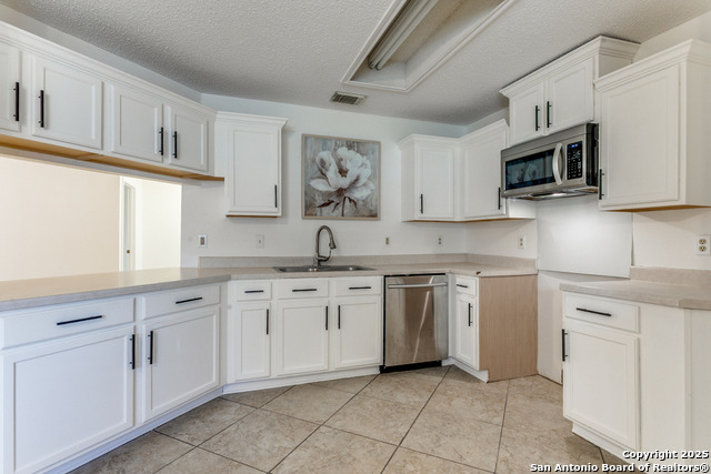 Listing photo id 10 for 13502 Hickory Tavern