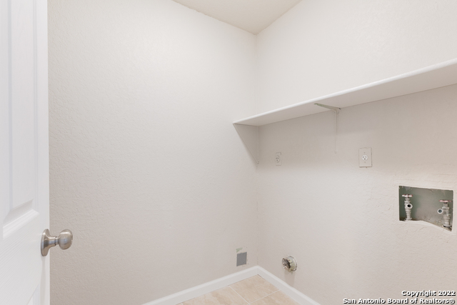 Image 19 of 22 For 6510 Spring Lark St