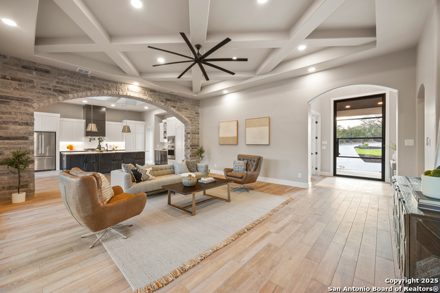 Listing photo id 13 for 1142 Pr 2771 Private Road