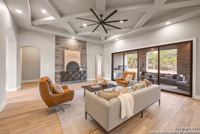Listing photo id 17 for 1142 Pr 2771 Private Road