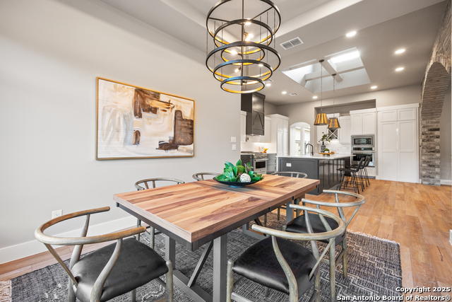 Listing photo id 19 for 1142 Pr 2771 Private Road