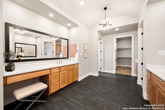 Listing photo id 26 for 1142 Pr 2771 Private Road
