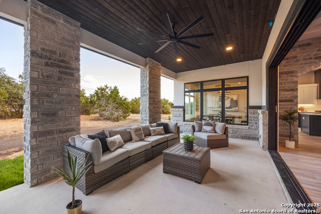 Listing photo id 29 for 1142 Pr 2771 Private Road