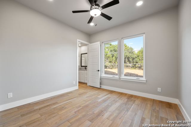 Listing photo id 33 for 1142 Pr 2771 Private Road