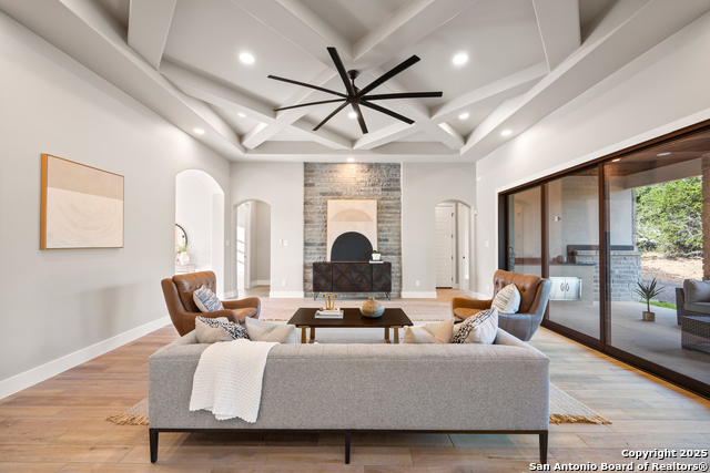 Listing photo id 7 for 1142 Pr 2771 Private Road